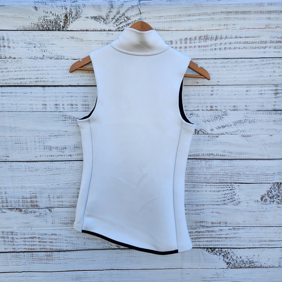 Nike women's Therma fit sphere vest size XS - Picture 12 of 12
